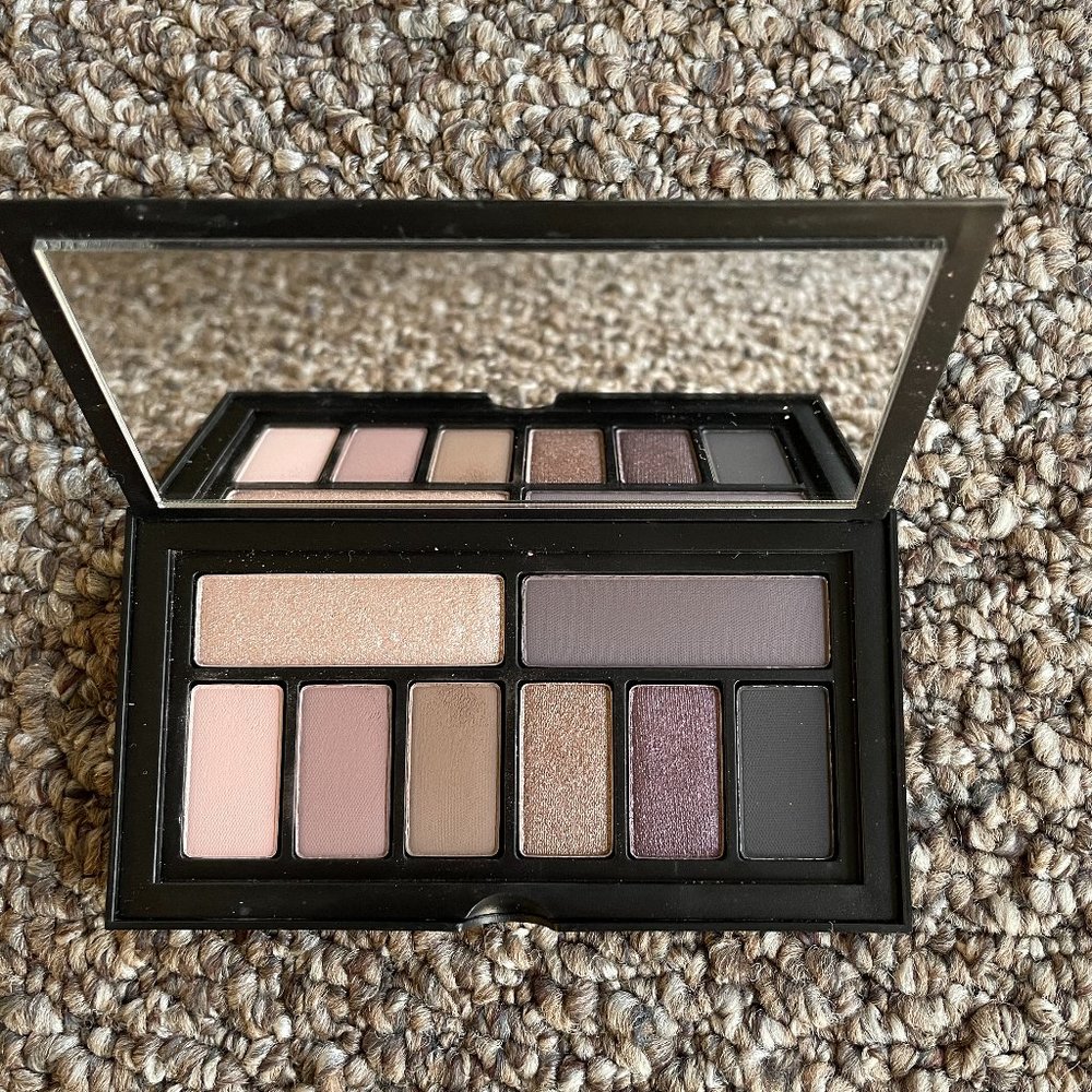 Smashbox Cover Shot Eyeshadow Palette in Punked